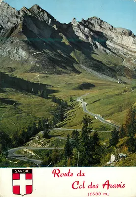 Estrada do Col des Aravis — (1500 m.) — Savoia