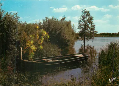 Em Sologne... — Uma lagoa — Edições Valoire, n° 5696