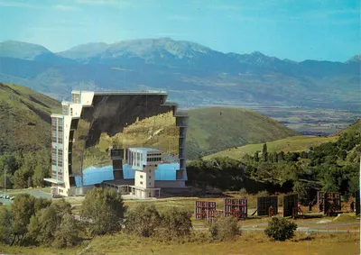 Quatro Solares de Font-Romeu — Odeillo — Edição Paul Gaudin