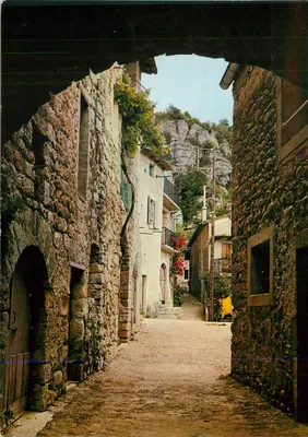 Vogüe (Ardèche) — Rua Velha — Les Éditions J. Celland