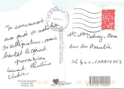 Soulac-sur-Mer — vista da capela, do farol, da praia e de uma casa — editor ARTAUD Frères, Carquefou — Verso
