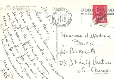 Nice — Promenade des Anglais — widok brzegu morza z hotelami i samochodami z epoki — wydawca nieznany, numer seryjny nieczytelny — Rewers