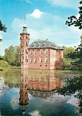 Castelo de Bouvigne — Breda, Holanda — editor gebr. spanjersberg bv. Rotterdam