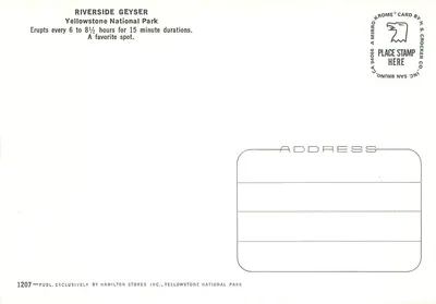 Riverside Geyser — Parque Nacional de Yellowstone — Hamilton Stores Inc. — Verso