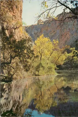 Mosteiro de Piedra — Lago do Espelho — Edições García Garrabella, Zaragoza