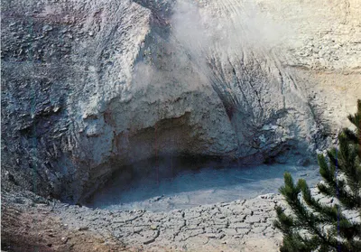 Vulcão de Lodo — Parque Nacional Yellowstone — Hamilton Stores Inc. n°1059