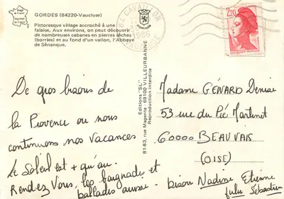 Gordes — wioska wzniesiona w Prowansji — Wydawnictwo 'SL' — Rewers
