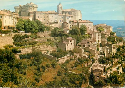 Gordes — Vista geral do pitoresco vilarejo e do castelo — Ed. J. Cellard, Z. 5559