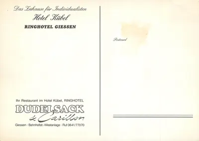 Elegancki pies z whisky i magazynami — reklama Ringhotelu Giessen — Rewers
