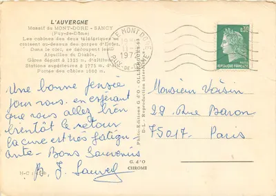 Massif du Mont-Dore - Sancy — Les cabines des deux téléphériques se croisent au-dessus des gorges d'Enfer — Photo-Éditions G d'O — Verso