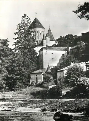 Bourdeilles (Dordogne) — A Igreja e a Dronne — Éditions du Moulin (S.A.O.)