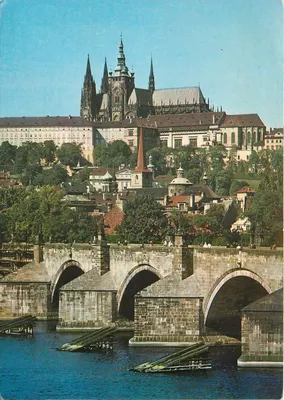 Praga — Ponte Carlos — editor PRÉSFOOTO, n° 1357