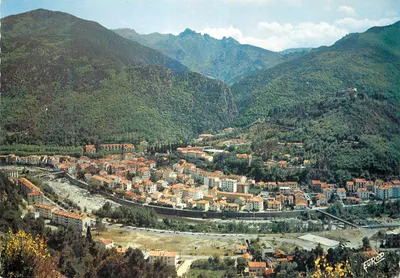 Amélie-les-Bains — Vista geral — Estação termal e climática — Editor Europ