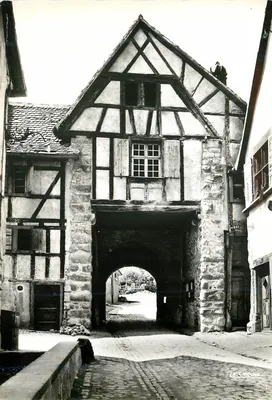 Porta Alta — Riquewihr (Haut-Rhin) — Edições La Cigogne