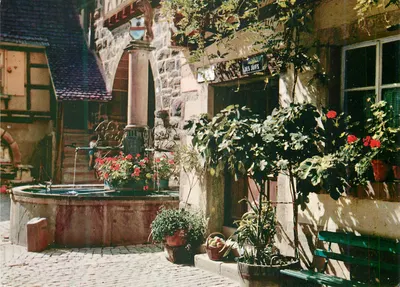 Riquewihr — Porta fortificada com portão (século XV) — Edições Frères Lumière, Lyon