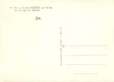 Presqu'île de LAUSSAC sobre o Lago da Barragem de Sarrans — Photo-Editions BOS Aurillac — Verso