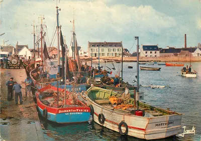 Pescadores no porto — KERITY-PENMARCH (Finistère) — Edição de Arte JACCK