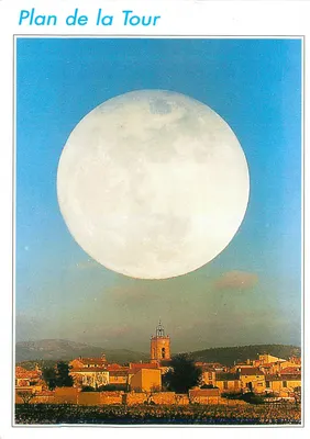 Plano da Torre — Lua cheia sobre o vilarejo — Photo-montage M. Leroux, Observatório provençal de astronomia