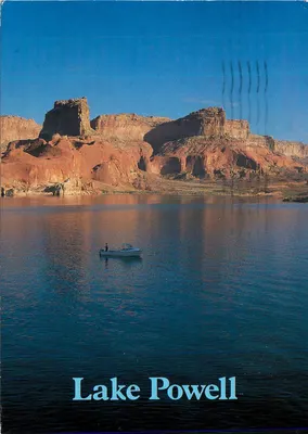 Lago Powell — paisagem de falésias vermelhas e lago — editor Petley Studios, n° 1788