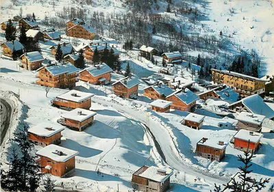 Meribel — Vista aérea da Estação — Combier Imprimeur-Macon
