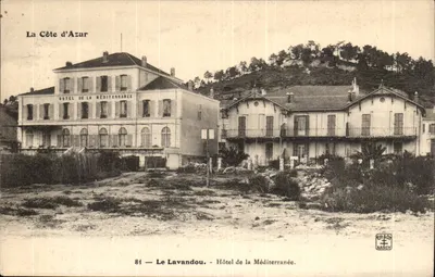 Le Lavandou — Hotel da Méditerrânea — Editor NANCY