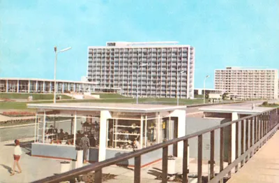Mamaia — Hotéis « Doina » e « Flora » — Editor Meridiane, n° 6589