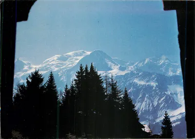 Vista das montanhas nevadas — Les Houches — Foyer de Charité « La Flatière »