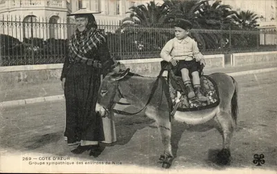 Grupo simpático — Côte d'Azur, arredores de Nice — MIT (n° 269)