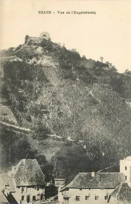 Thann — Vista do Engelsbourg