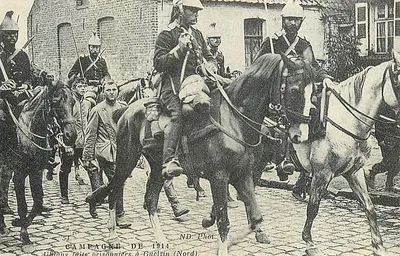 Prisioneiros alemães em Guelzin (Nord) — Campanha de 1914 — ND. Fot