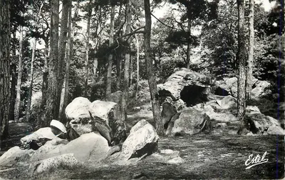 As Rochas do Mont — Ballancourt (S.-et-O.) — Estel