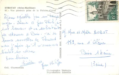 Étretat (Seine-Maritime) — Vista geral tirada da Falésia de Aval — Fotografia Verdadeira Reprodução Proibida, editada por Combiér — Verso