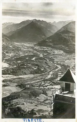 Pibeste — Vista panorâmica desde a estação superior do teleférico — Editor ALIX