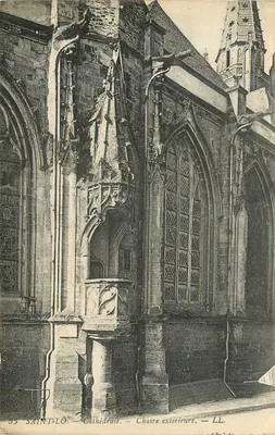 Saint-Lô — Catedral — Cadeira externa — LL.