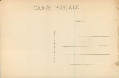 NANTES — Il Castello dei Duchi di Bretagna, visto da nord — A sinistra, il Donjon del XIV secolo — Verso