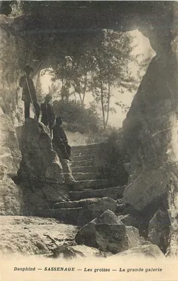 Sassenage — Les grottes — La grande galerie — Dauphiné