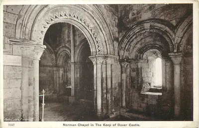Capela normanda na torre do Castelo de Dover — Foto Cale & Polden, n° 7217