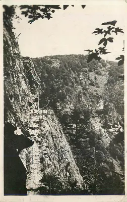 La Schlucht (Alt. 1.159 m.) — O Caminho das Rochas — Edição La Cigogne, Strasbourg
