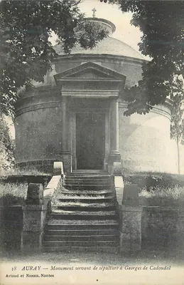 Auray — Monumento que serve de sepultura a Georges de Cadoudal — Artaud e Nozais, Nantes
