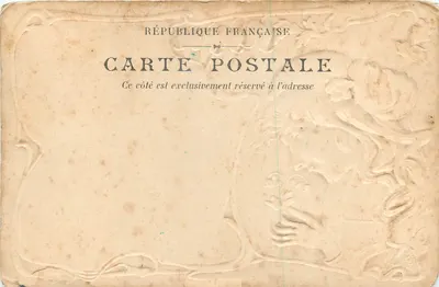 Donna con fiori — Buon compleanno — Carta postale francese — Verso