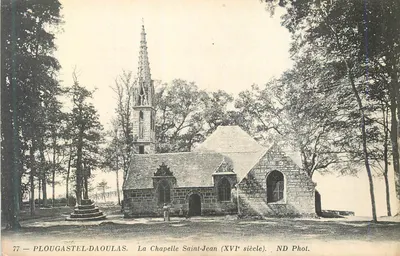 Plougastral-Daoulas — A Capela Santo João (século XVI) — ND Phot.