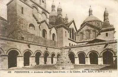 Périgueux — Antiga Abadia de Saint-Front — O Cloister, séculos XII, XIII e XIV — Edição Jéauneau, Périgueux — LL