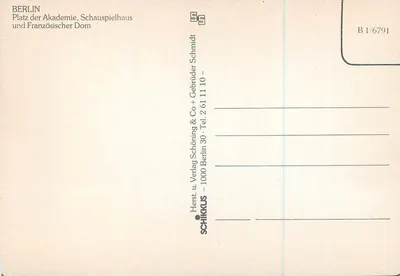 Berlim — Platz der Akademie, Schauspielhaus und Französischer Dom — Schikkus & Co. — Verso
