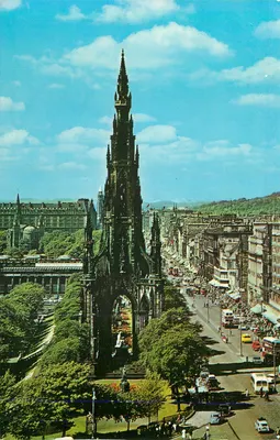 Édouard Scott — Monumento Scott, Princes Street — Édouard Scott, PT35100