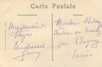 Troyes — Vale Suiça. Um Canto do Parque — ND. Fot. — Verso