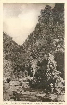 As Gorges do Arly — Estrada de Ugine a Flumet — Savoia