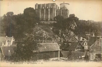 Falaise — O Castelo — LL