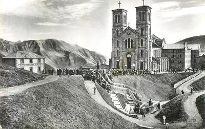 Peregrinação de Nossa Senhora de La Salette — Basílica e Locais da Aparição — Santuário de La Salette