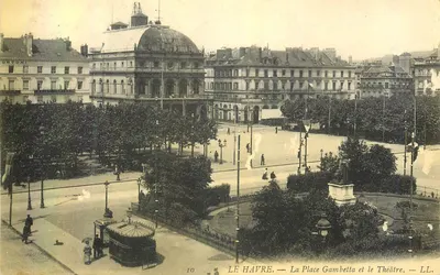 Le Havre — A Place Gambetta e o Teatro — LL. — N°10