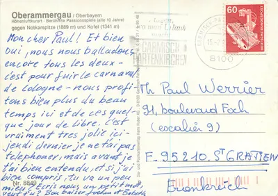 Oberammergau — Vista invernal com montanhas nevadas — Dia-und Postkartenverlag Hans Huber, n° 8849 — Verso